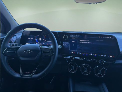 Used 2024 Chevrolet Blazer EV RS image 16