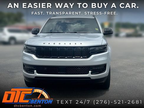 Used 2023 Jeep Wagoneer Series II AWD/4WD image 34