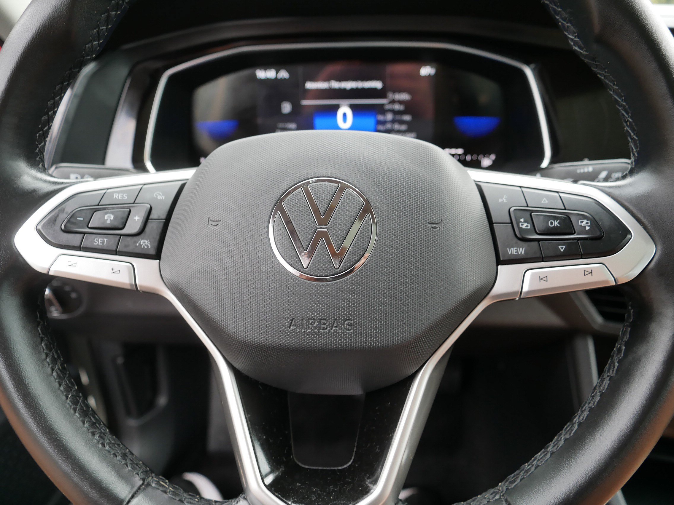Used 2023 Volkswagen Jetta SE FWD image 25