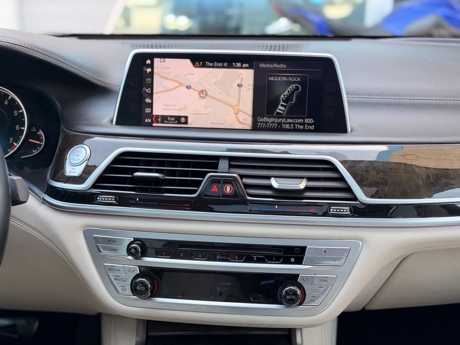 Used 2018 BMW 750i xDrive AWD/4WD image 40