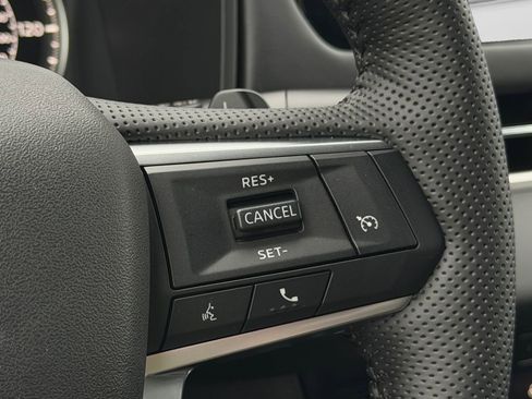 New 2026 Mitsubishi Outlander LE AWD/4WD image 14