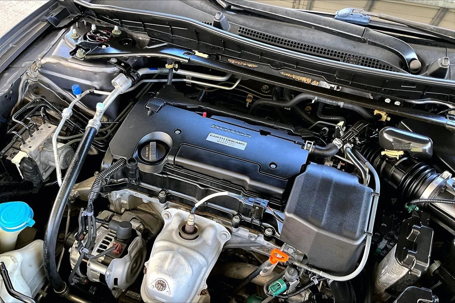 Used 2017 Honda Accord Sport image 27