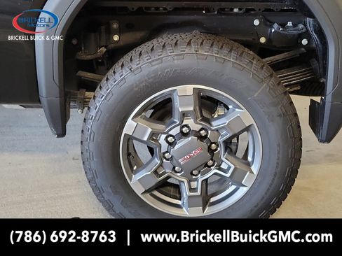 New 2025 GMC Sierra 2500 SLE w/ Max Trailering Package AWD/4WD image 7