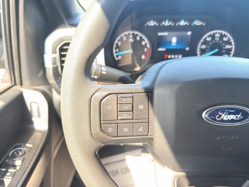 Used 2022 Ford F150 XL w/ STX Appearance Package RWD image 32