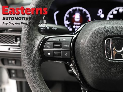 Used 2022 Honda Civic LX image 14