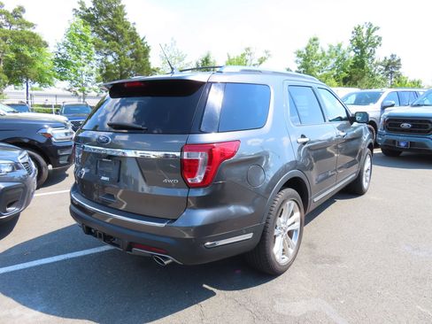 Certified 2018 Ford Explorer Limited w/ Equipment Group 301A AWD/4WD image 5
