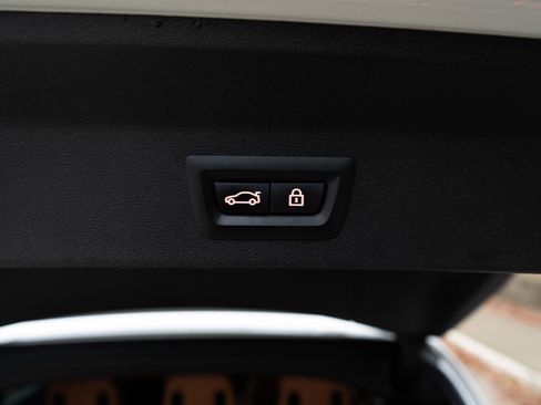 Used 2022 BMW X3 xDrive30i w/ Premium Package image 43