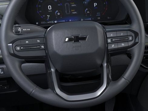 New 2026 Chevrolet Colorado ZR2 w/ Technology Package AWD/4WD image 19