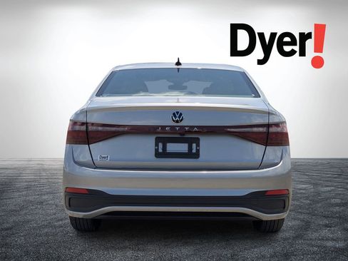 Used 2025 Volkswagen Jetta Sport FWD image 5