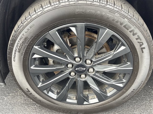 Certified 2023 Chevrolet Traverse RS w/ LPO, Floor Liner Package AWD/4WD image 32