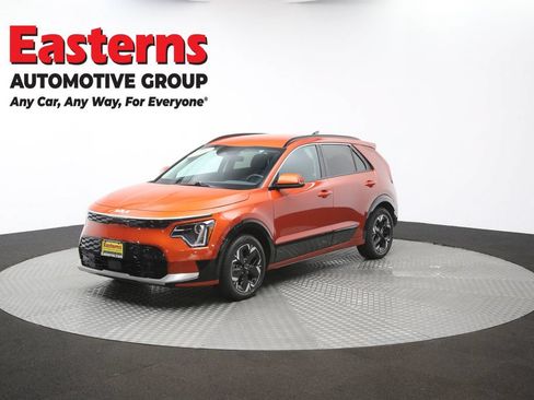 Used 2023 Kia Niro Wind w/ Wind Preserve Package FWD image 55