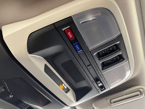 New 2025 Subaru Crosstrek 2.5i Premium image 21