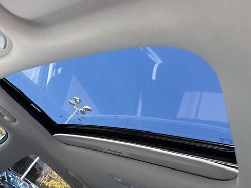 Certified 2023 Hyundai Kona SEL w/ Convenience Package image 5