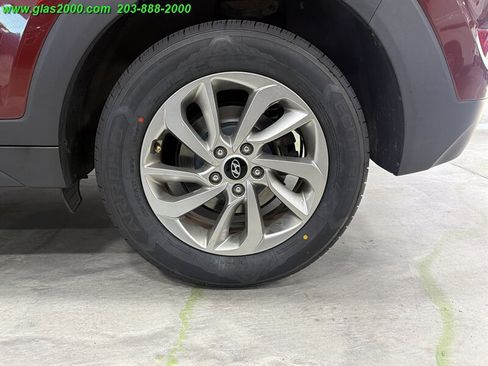 Used 2018 Hyundai Tucson SE AWD/4WD image 16