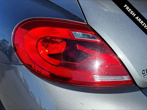 Used 2013 Volkswagen Beetle 2.0T image 20