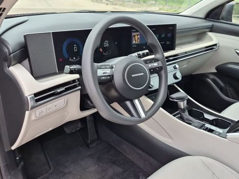 Used 2025 Hyundai Tucson SEL FWD image 10