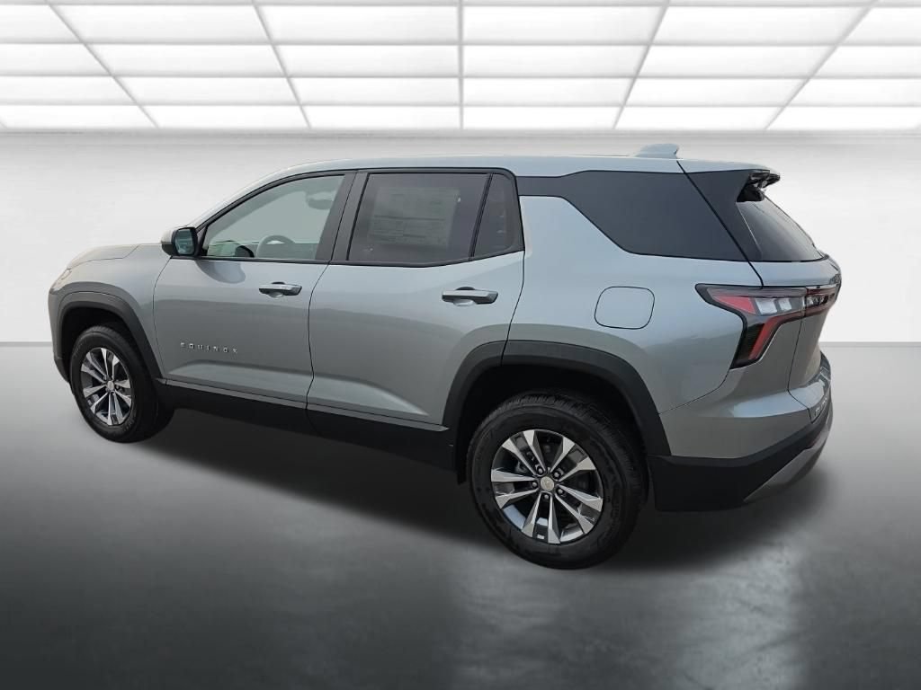 New 2027 Chevrolet Equinox LT FWD image 5