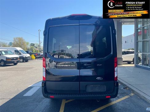 Used 2022 Ford Transit 350 XLT image 6