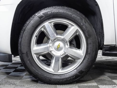 Used 2014 Chevrolet Tahoe LTZ AWD/4WD image 47