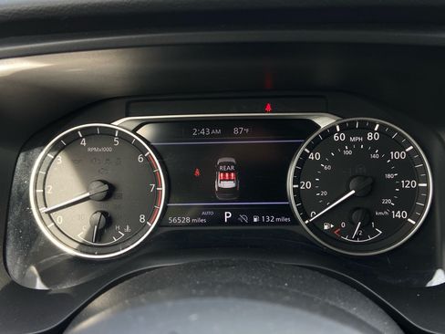 Used 2024 Nissan Rogue SV AWD/4WD image 19