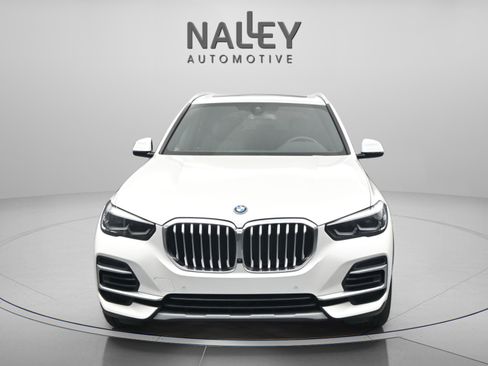 Used 2022 BMW X5 xDrive45e w/ Parking Assistance Package image 16