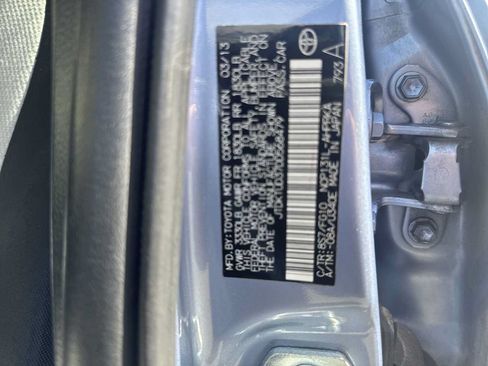 Used 2013 Toyota Yaris L FWD image 24