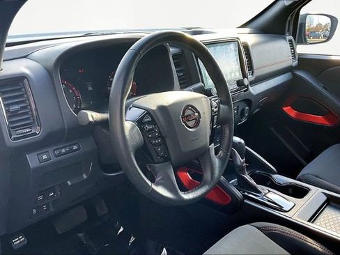 Used 2023 Nissan Frontier PRO-4X w/ Tow Package image 12