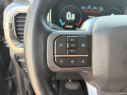 Used 2022 Ford F150 Lariat RWD image 6