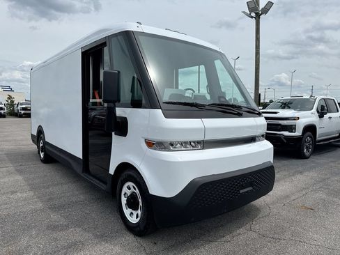 Used 2024 Chevrolet Brightdrop 600 w/ Battery Pack, Max Range AWD/4WD image 7