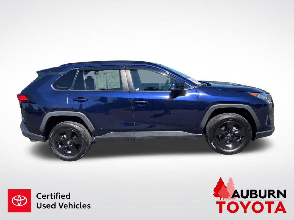 Certified 2021 Toyota RAV4 XLE w/ XLE Grade Weather Package AWD/4WD image 5