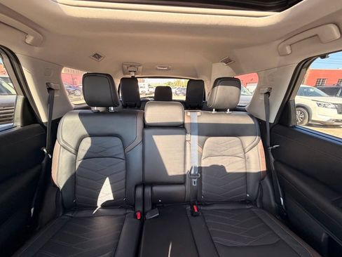 Used 2025 Nissan Pathfinder Platinum w/ Cargo Package FWD image 20