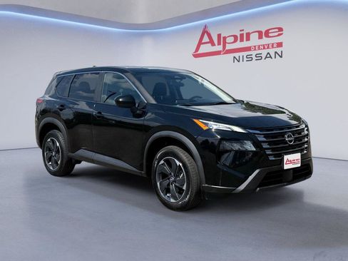 Used 2024 Nissan Rogue SV AWD/4WD image 7