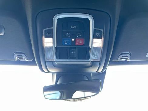 Used 2023 RAM 1500 Laramie AWD/4WD image 23