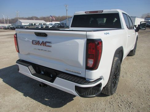 New 2026 GMC Sierra 1500 Elevation image 5