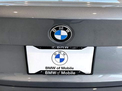 Used 2024 BMW 330i Sedan w/ Premium Package RWD image 30