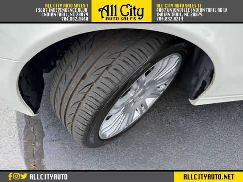 Used 2007 Mercedes-Benz E 350 4MATIC Sedan image 32