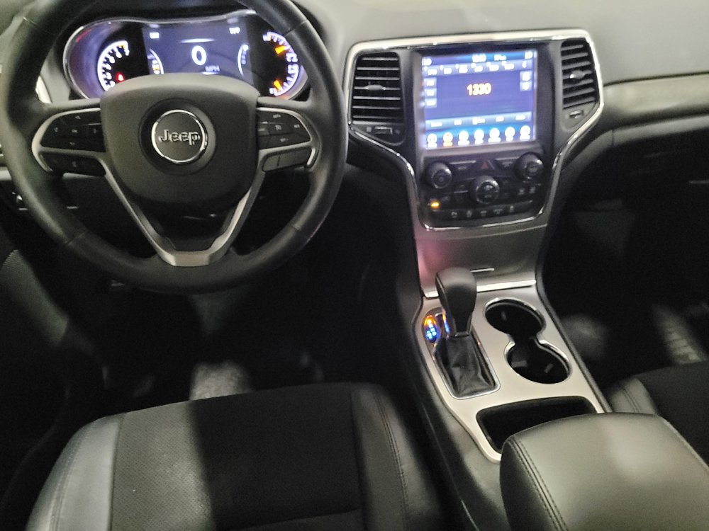 Used 2018 Jeep Grand Cherokee Altitude AWD/4WD image 22