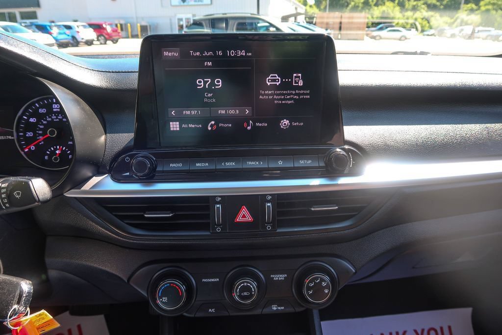 Used 2023 Kia Forte LXS FWD image 29