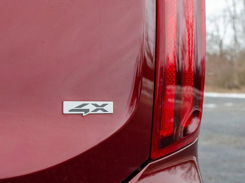 Used 2023 Kia Telluride S w/ S Sunroof Package image 5