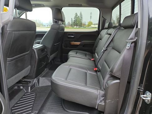 Used 2018 Chevrolet Silverado 1500 LTZ w/ LTZ Plus Package AWD/4WD image 31