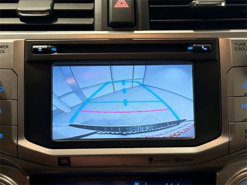 Used 2014 Toyota 4Runner Limited image 12