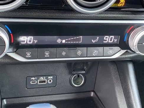 Used 2020 Nissan Sentra SR image 15