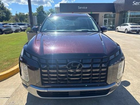Used 2024 Hyundai Palisade Limited FWD image 2