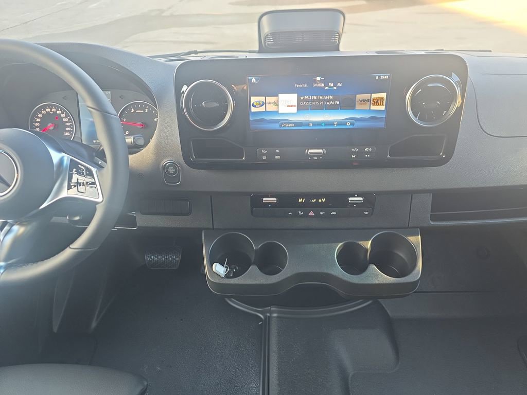 New 2026 Mercedes-Benz Sprinter 2500 image 17