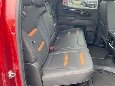 Used 2024 GMC Sierra 1500 AT4 w/ Technology Package image 28