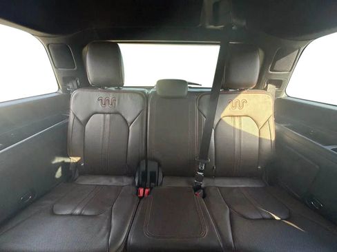 Used 2021 Ford Expedition King Ranch image 36