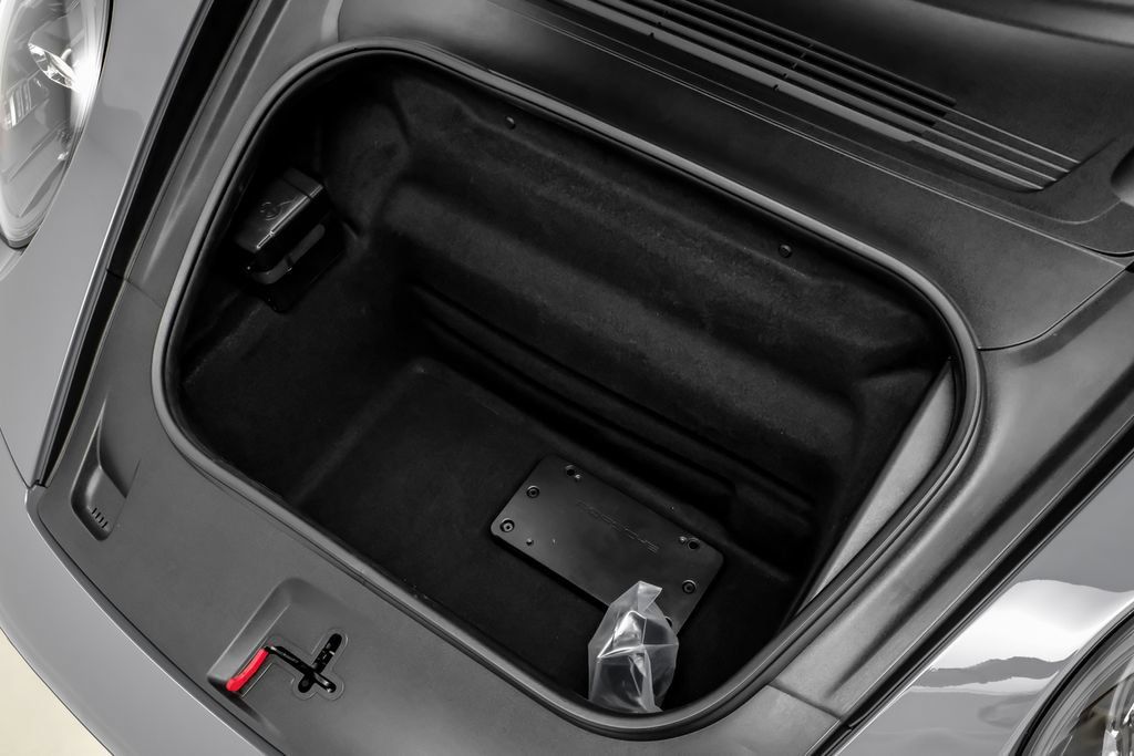 Used 2025 Porsche 911 Carrera S RWD image 35