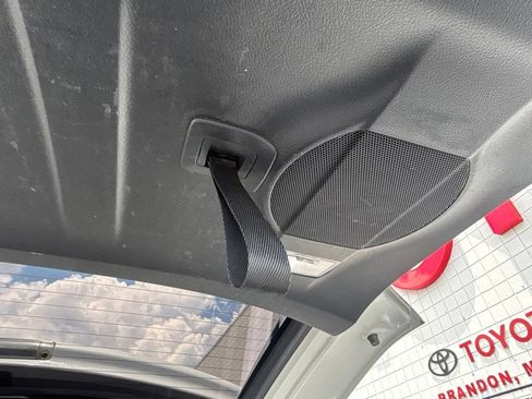 Used 2023 Toyota 4Runner SR5 Premium w/ Moonroof Package RWD image 36