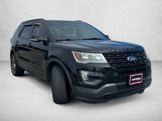 Used 2016 Ford Explorer Sport w/ Equipment Group 401A AWD/4WD image 3