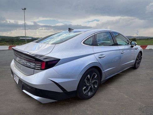 Used 2024 Hyundai Sonata SEL FWD image 5